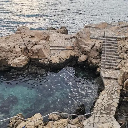 Villa Aurelia Splendida Pool Jacuzzi Sauna Luxury Comfort In Split *