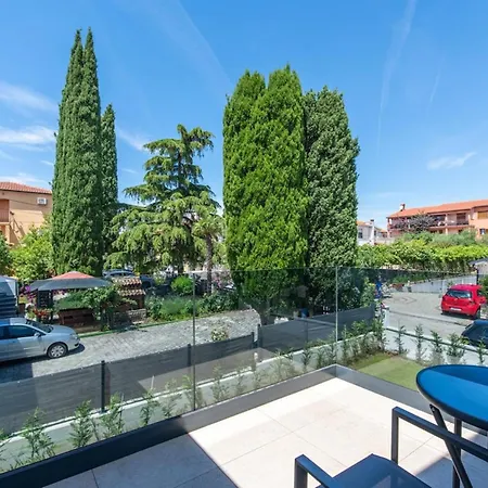 Villa Aurelia Splendida Pool Jacuzzi Sauna Luxury Comfort In Split *